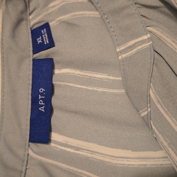 Apt 9 Long Sleeve Blue Striped Blouse NWT  XL - Picture 3 of 5